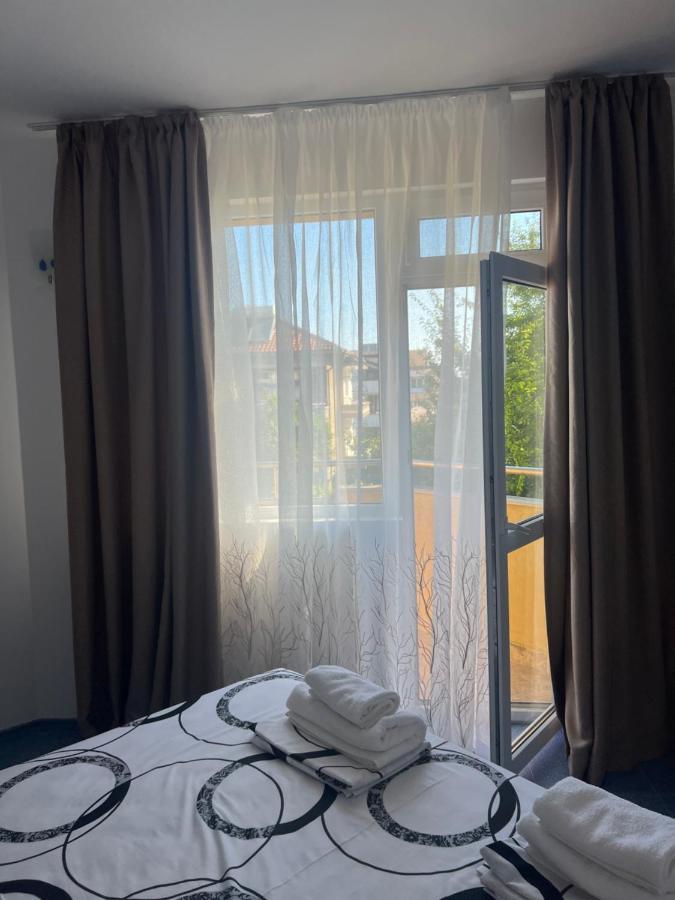 Satmar Hotel Lozenets ภายนอก รูปภาพ