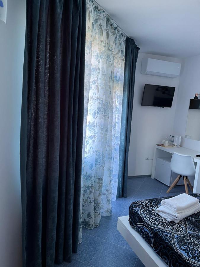 Satmar Hotel Lozenets ภายนอก รูปภาพ