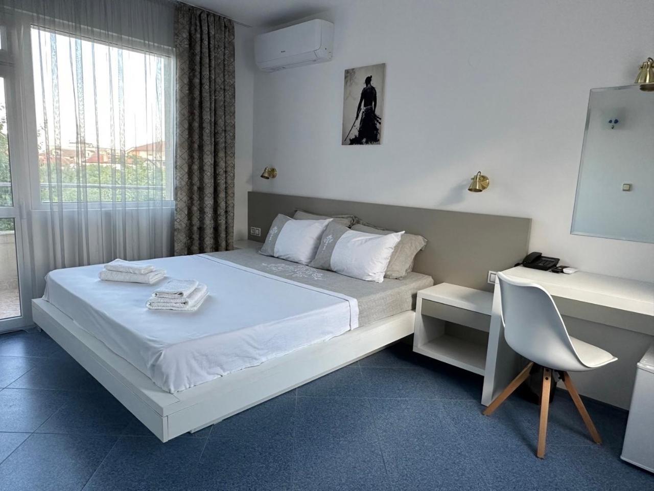 Satmar Hotel Lozenets ภายนอก รูปภาพ